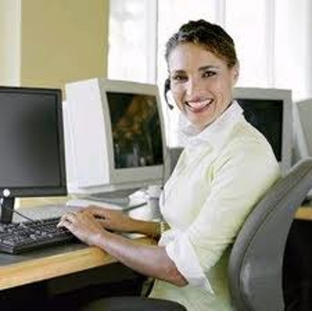 <p>employee (fem.)</p>