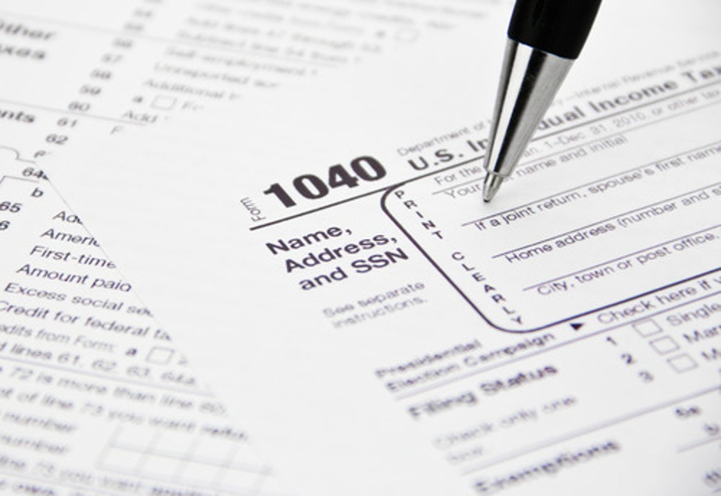<p>to fill out (a form)</p>