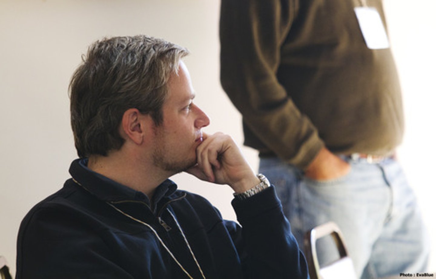 <p>serio</p>