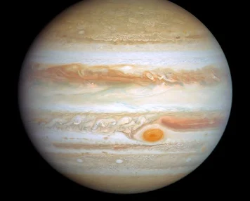 <ul><li><p>92% Gas (Hydrogen &amp; Helium)</p></li><li><p>Great Red spot (~300yrs) Cyclonic Storm</p></li><li><p>Total Mass twice that of all other planets&nbsp;</p></li></ul><p></p>