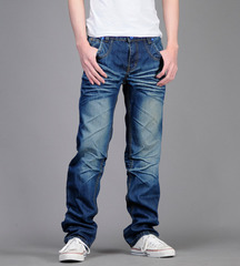 <p>jeans</p>