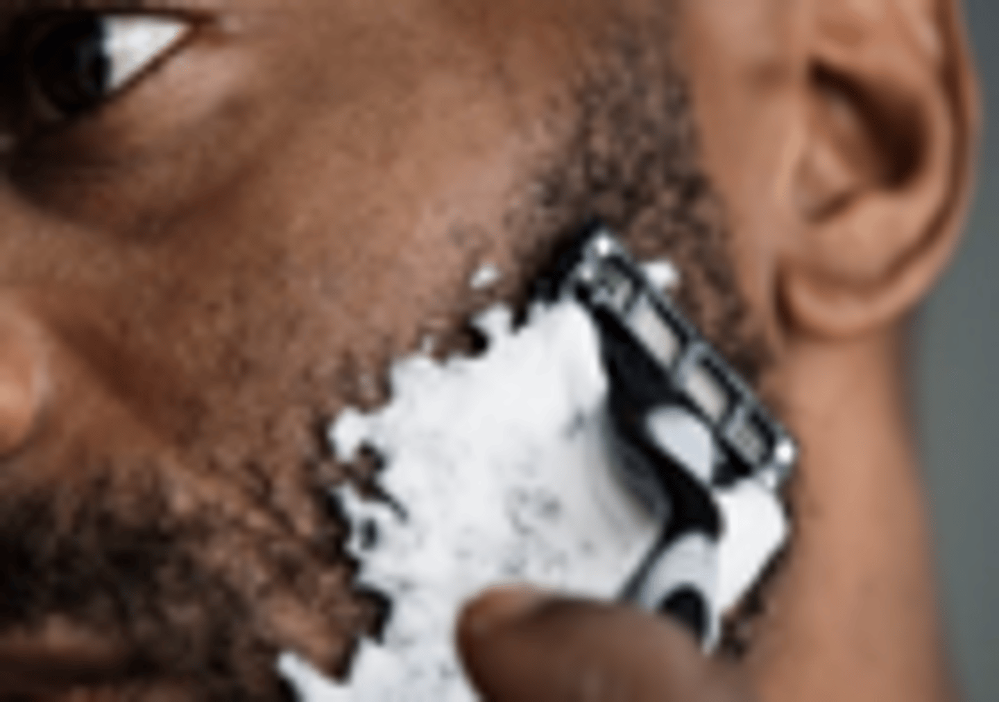 <p>to shave</p>