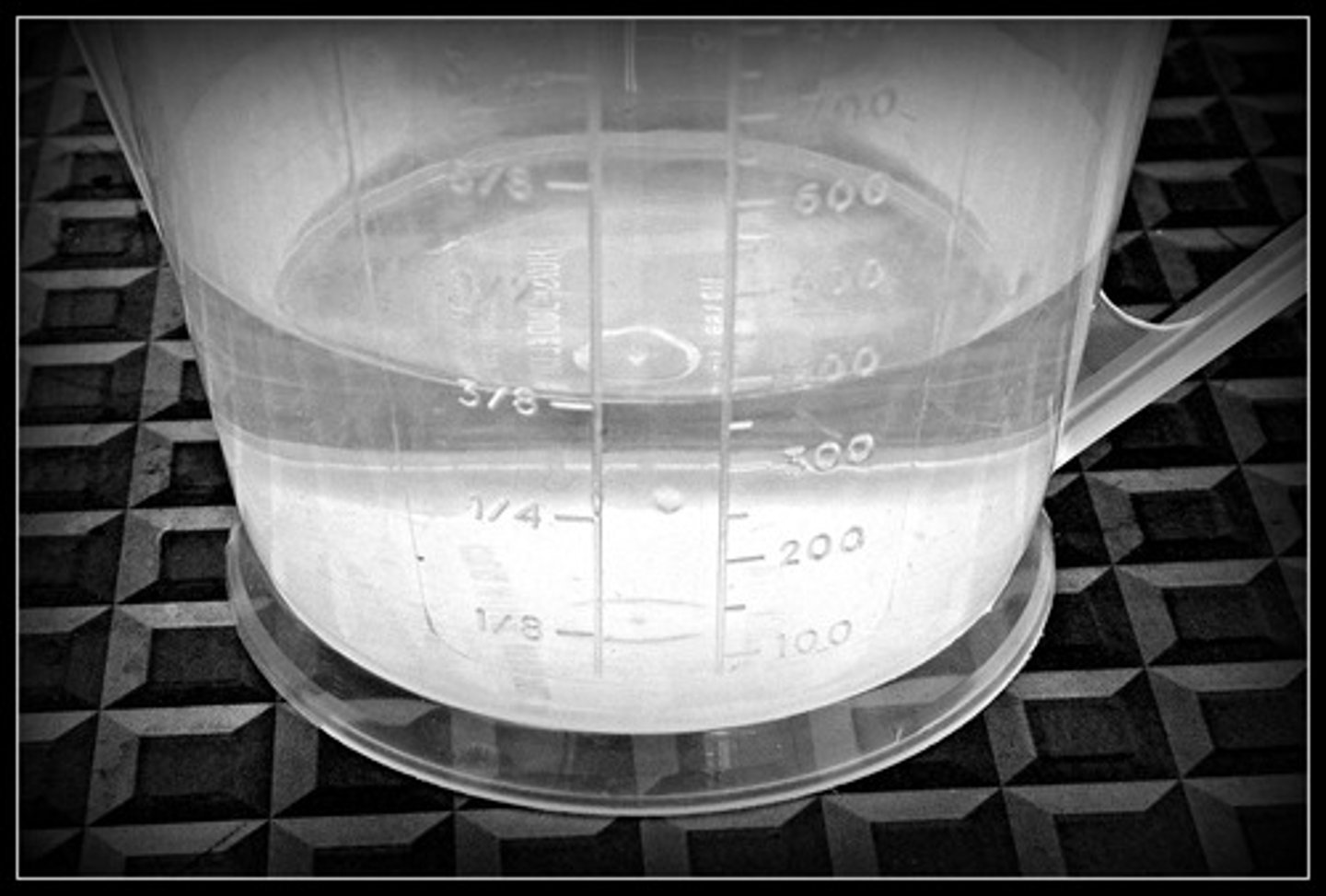 <p>the amount of space taken up by an object or substance</p>