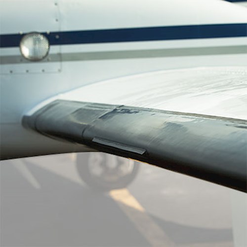 <p>To have inflatable de-icing boots installed on wing and tail edges to remove ice.</p>