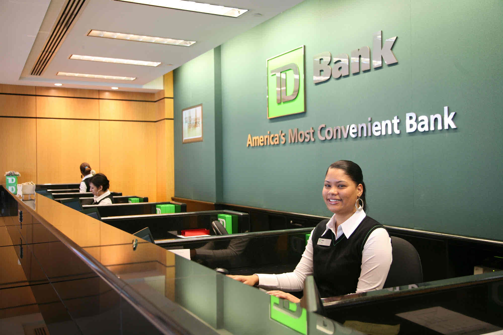 <p>Bank teller</p>