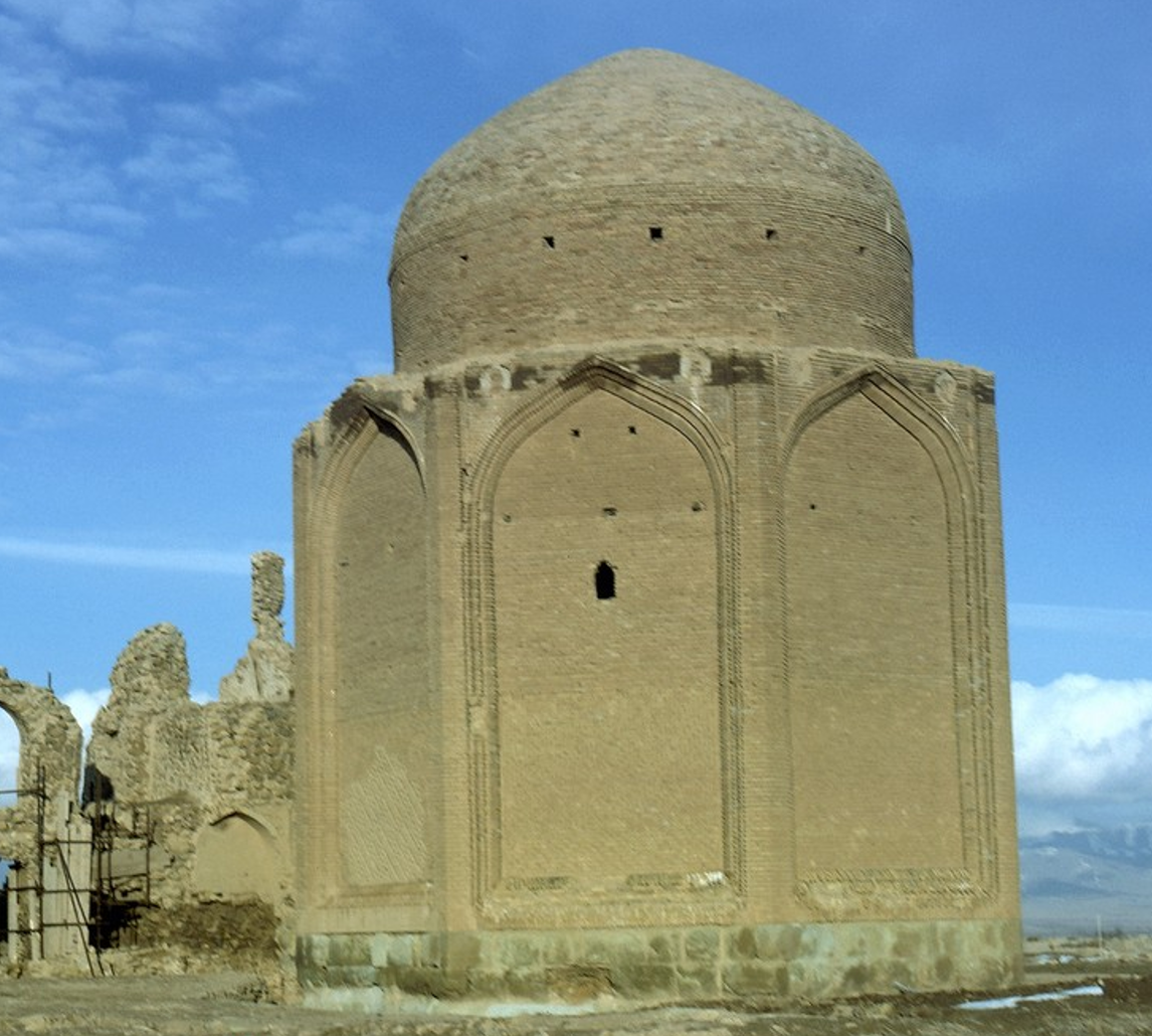 <p>What’s interesting about this building?</p>