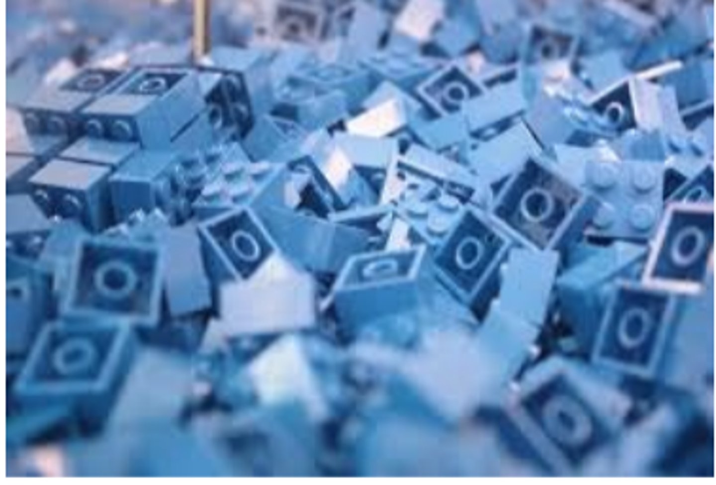<p>Atomos are invisible and uncuttable</p><p>Different shapes and sizes</p><p>Matter is made of "atomos"</p>