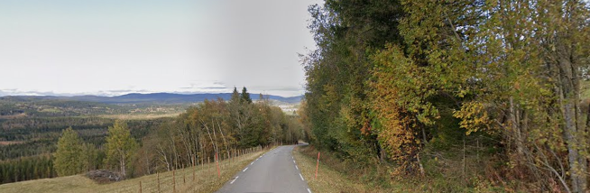 <p>Nordic country that is mountainous. White dashes outside lines are longer than the gaps.</p>