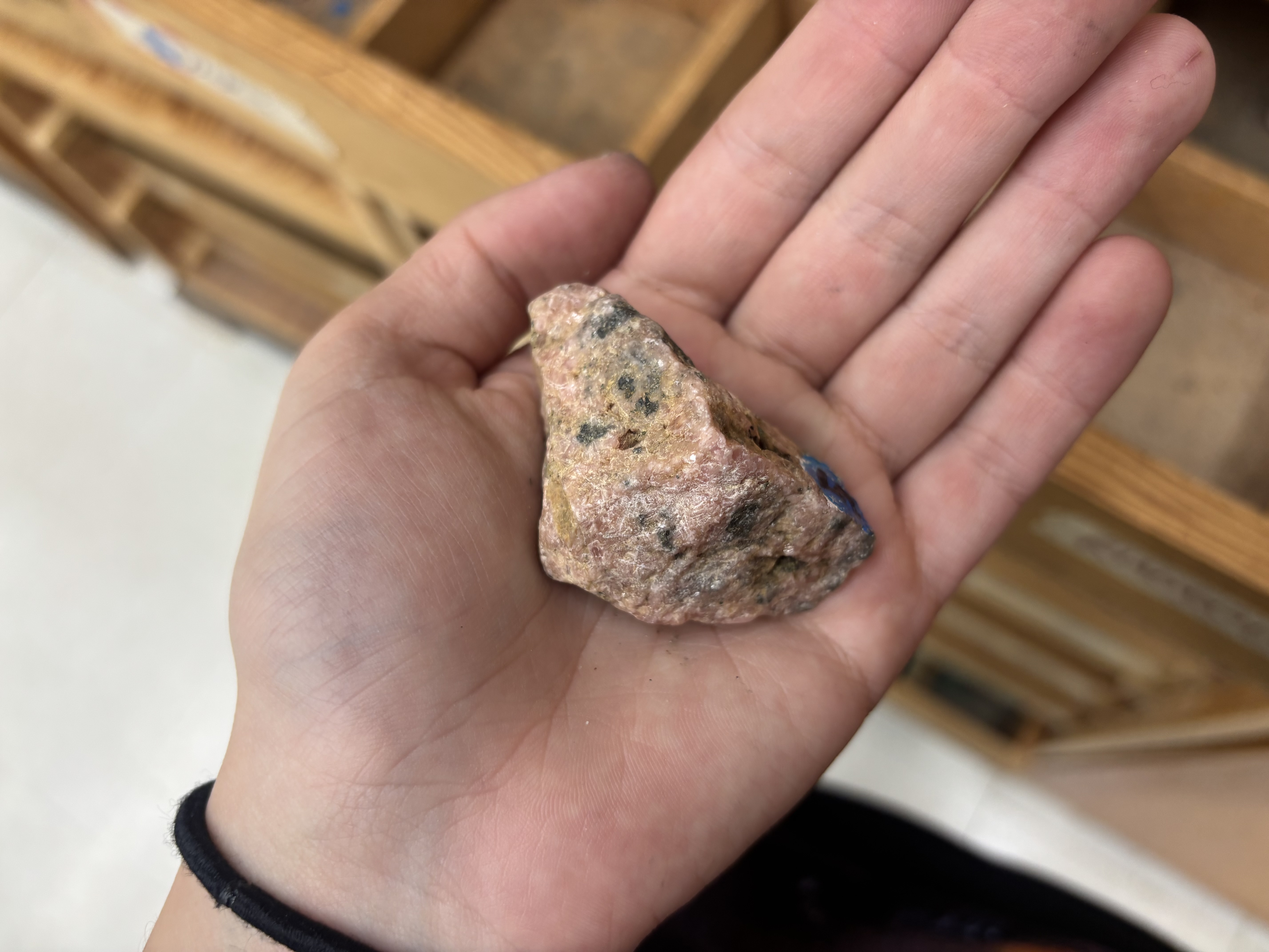 <p>Mineral, diagnosis</p>