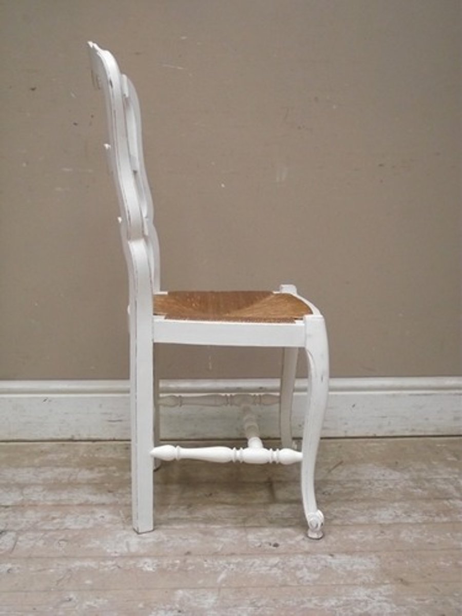 <p>chair</p>