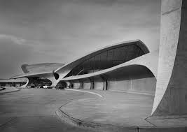 <p>Eero Saarinen</p>