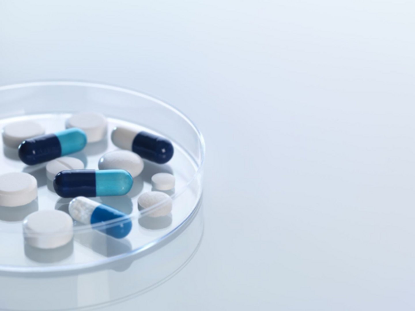 <p>A rise in blood glucose concentration where glucose cannot be used or stored, leading to glucosuria.</p>