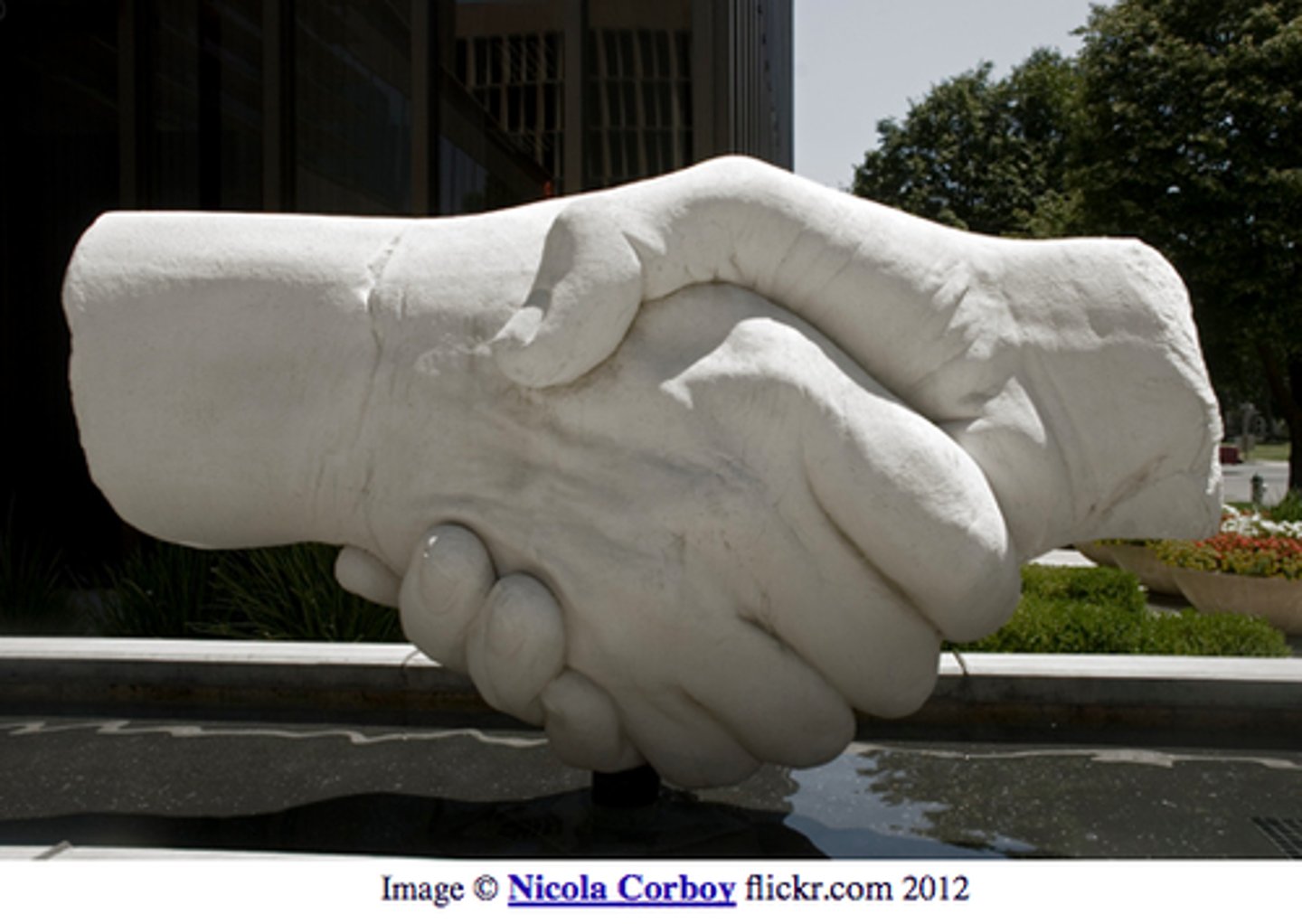 <p>sự đồng thuận, nhất trí</p>