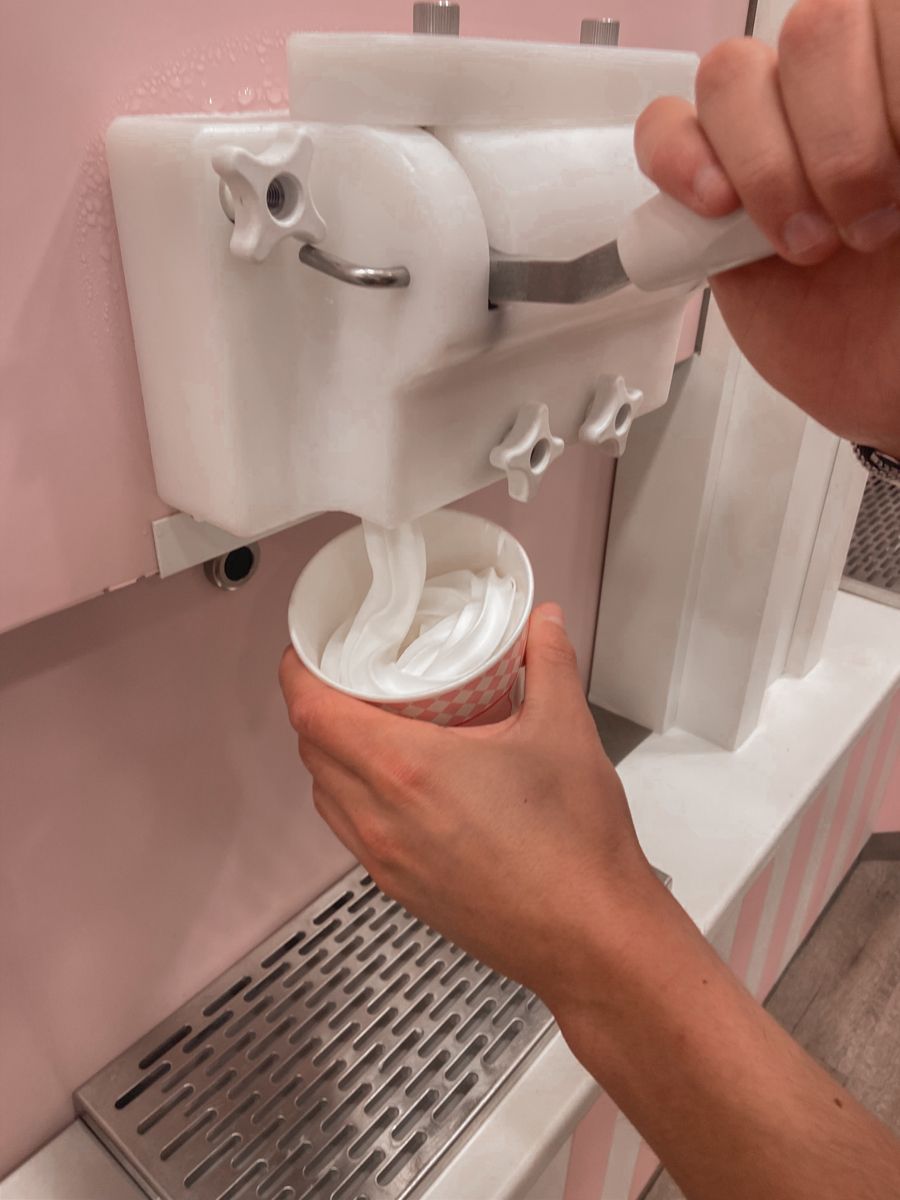 <p>Froyo</p>