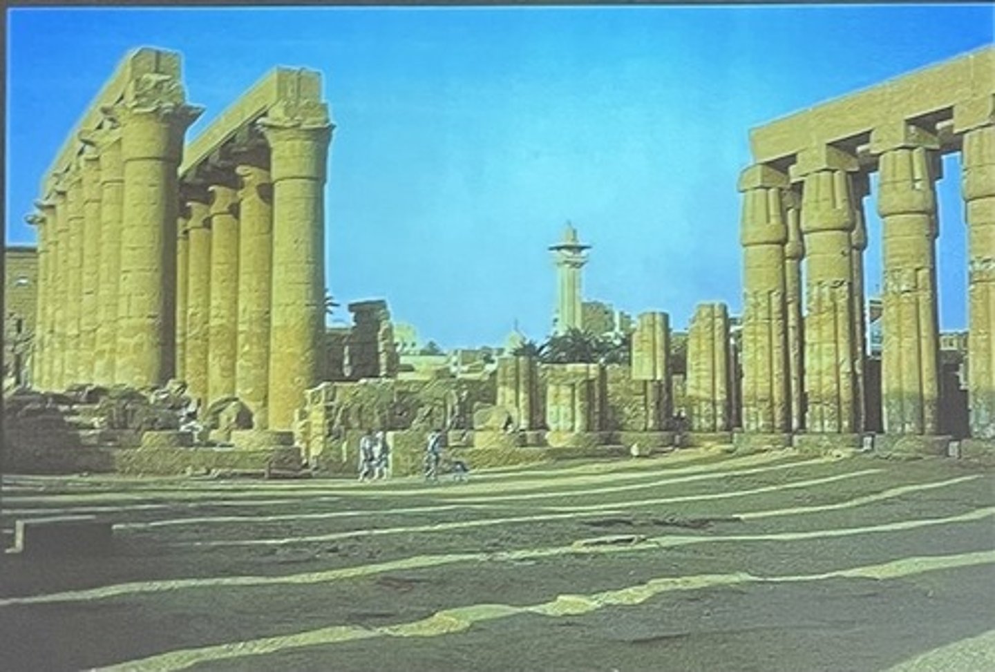 <p>bud columns, papyrus bundles</p>