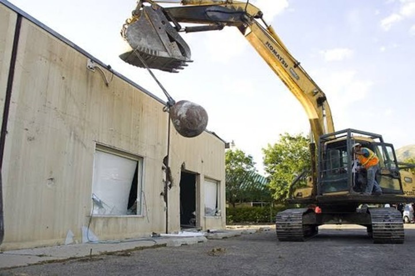 <p>Wrecking Ball</p>