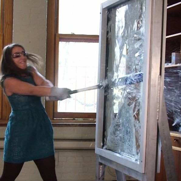 <p>He admitted ___ (break) the window.</p>