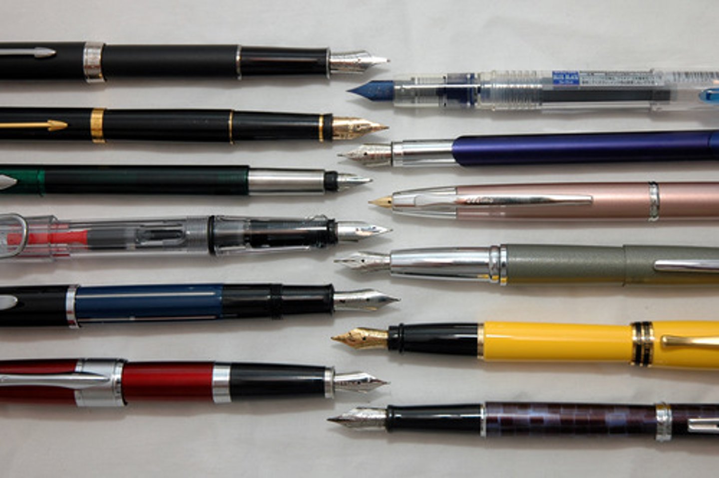 <p>marker</p>