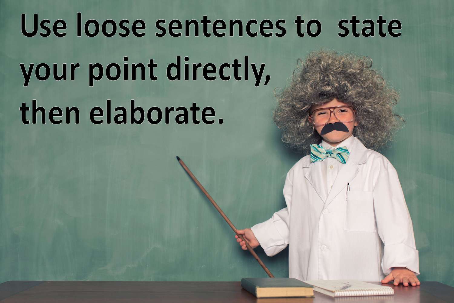 <p>Main clause comes first, followed by one or more subordinate clauses that add modifying details</p>