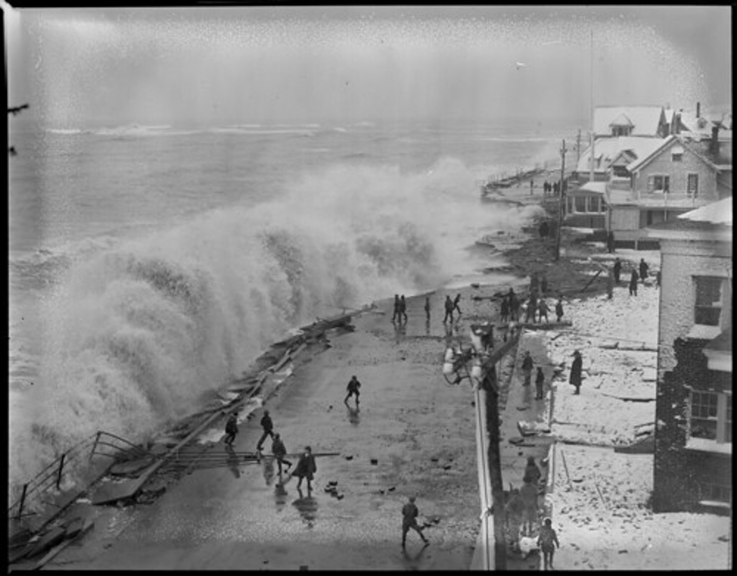 <p>a rising of the sea as a result of atmospheric pressure changes and wind associated with a storm</p>
