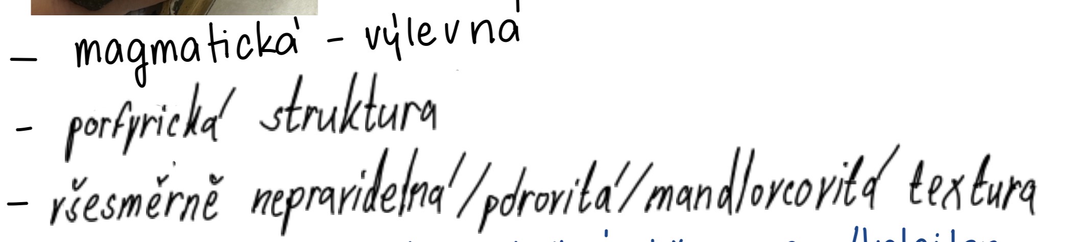 <p>Melafyrovy mandlovec</p>