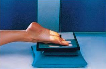 <p>RP: 3rd MTP joint</p><p>CR: ⟂</p><p>SS: MTP and IP joint spaces are well visualized</p>