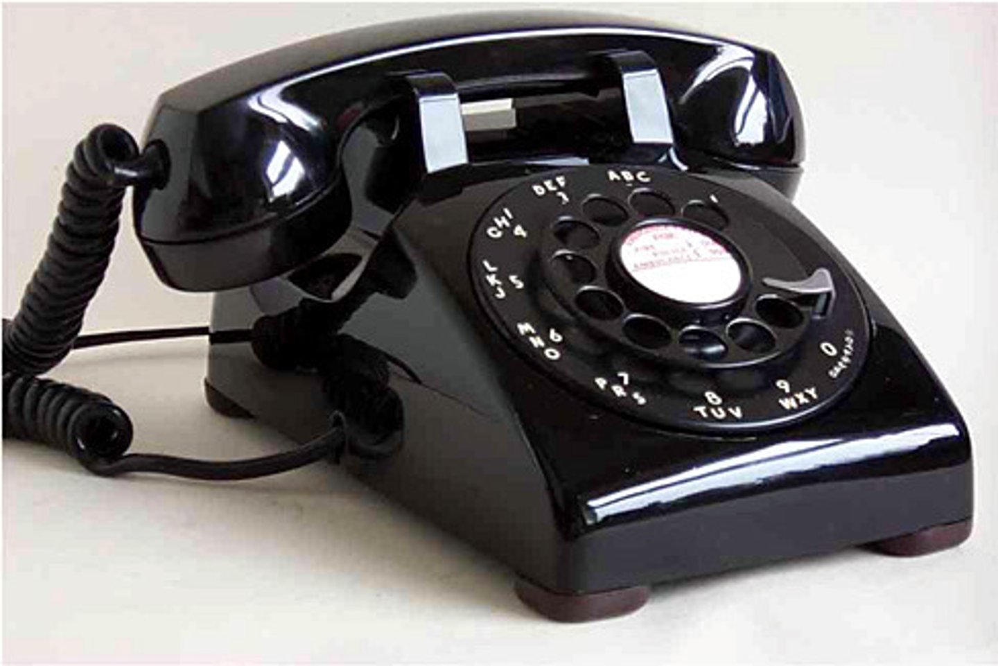 <p>diànhuà</p><p>phone</p>
