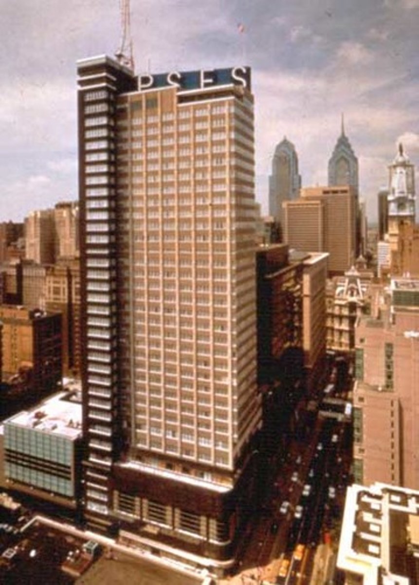 <p>world's first international skyscraper designed by William Lescaze and George Howe. A 32-story tower with a skeleton of structural steel and ribbon-like bands of windows</p>