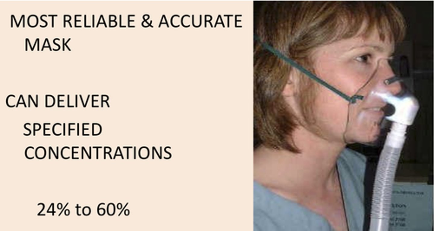 <p>24-60% O2 at 4-12 L/min</p>
