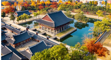 <p><span>Seoul, Originally built in 1395 during the Joseon Dynasty, this palace is a quintessential example of traditional Korean palatial architecture, characterized by aymmetry, wood construction, and beautiful gardens.</span></p><p><br></p>