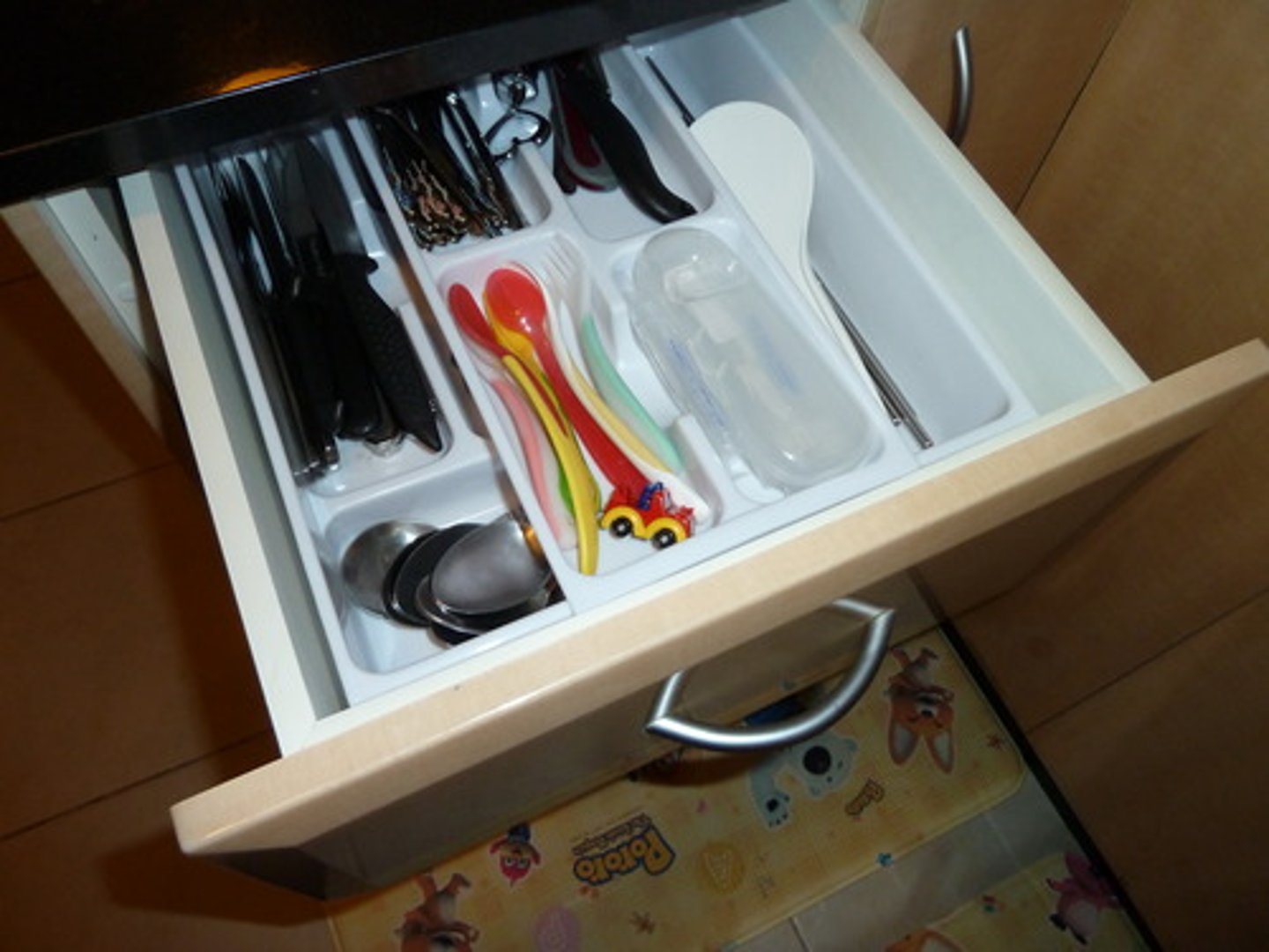 <p>to put away the dishes</p>