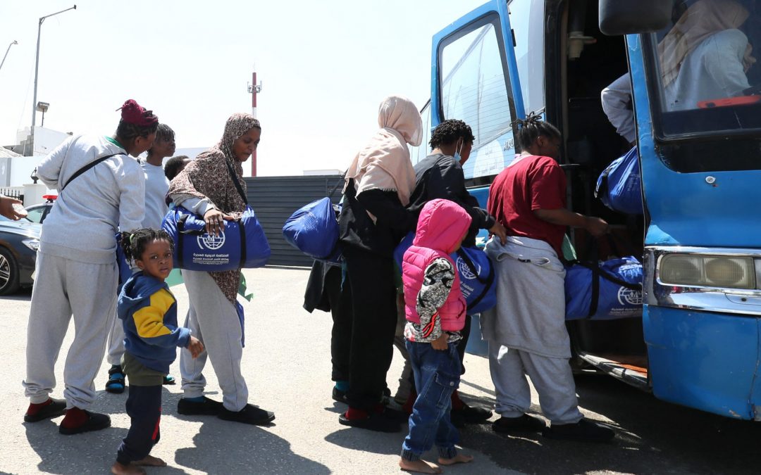 <p><strong>Deportera </strong></p>