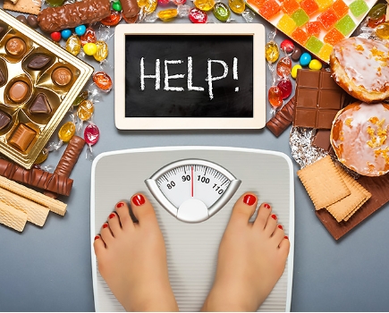 <p>If you become fatter, you <strong>put on weight</strong>.</p><p>Поправляться, толстеть</p>