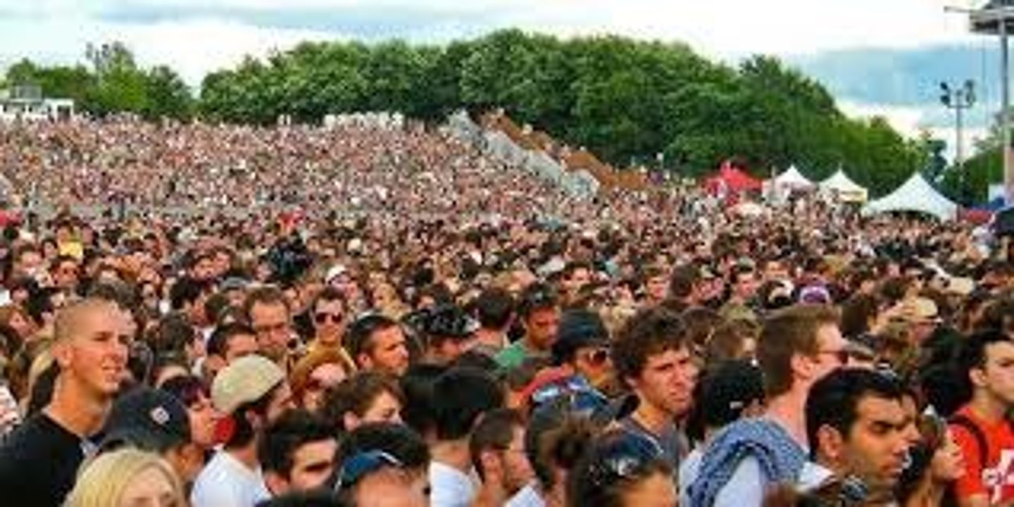 <p>Door verschillen in landschap, cultuur en welvaart.</p>