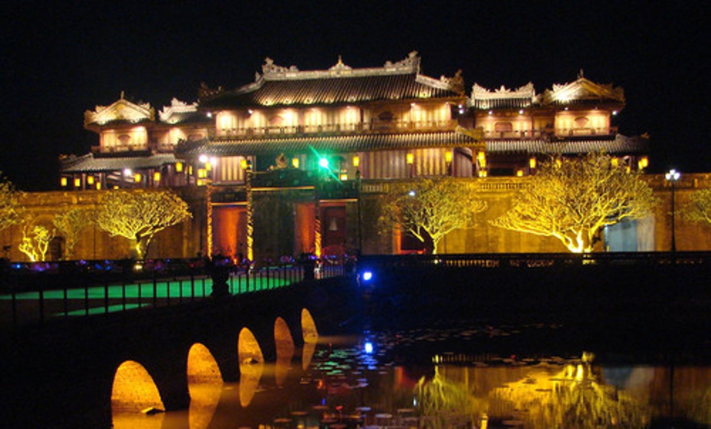 <p>di sản văn hóa thế giới</p>