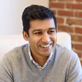 <ul><li><p><strong><span>Partner in Index Ventures which he joined in 2008&nbsp;</span></strong></p></li><li><p><strong><span>Focuses on security, cloud infrastructure, and enterprise software</span></strong></p></li><li><p><strong><span>Ranked on Forbes Midas List as one of the world’s top investors&nbsp;</span></strong></p></li></ul>