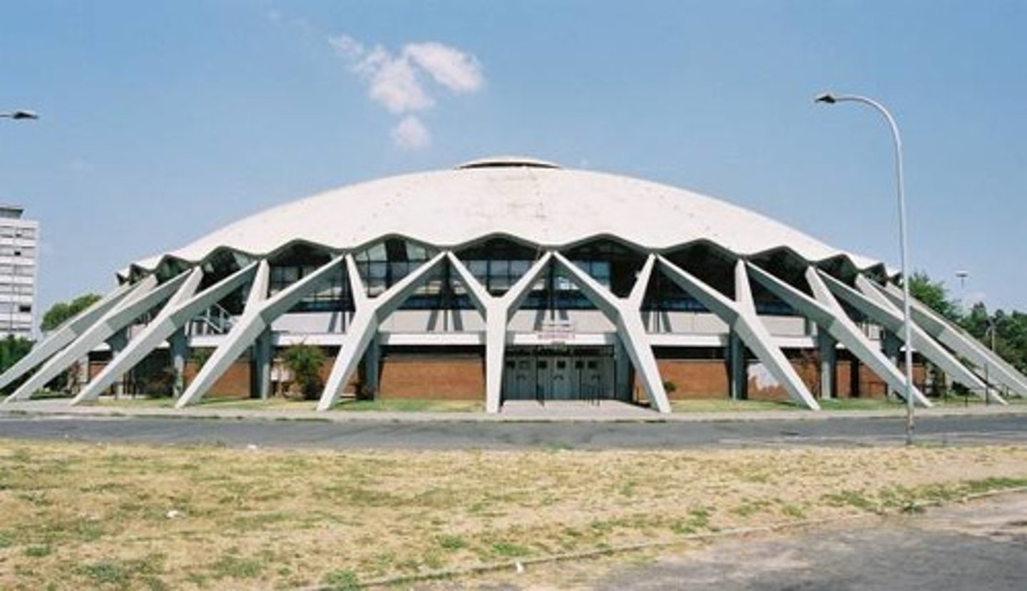 <p>palazzetto dello sport</p>
