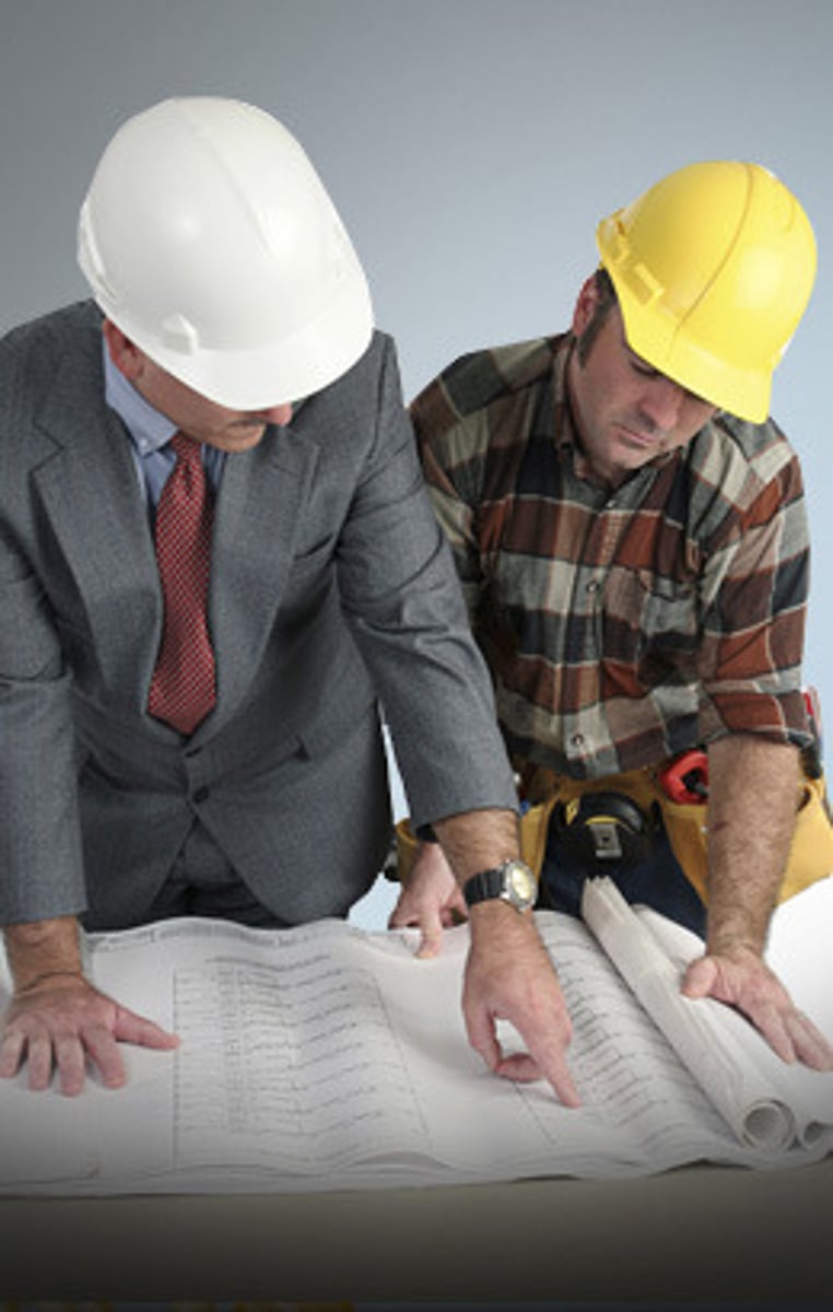 <p>(v) chỉ rõ, định rõ</p>