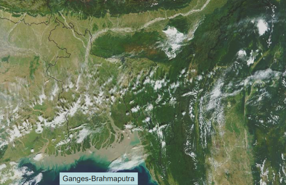 <p><span>Strong tidal currents, without substantial wave climate and strong river influence</span></p>