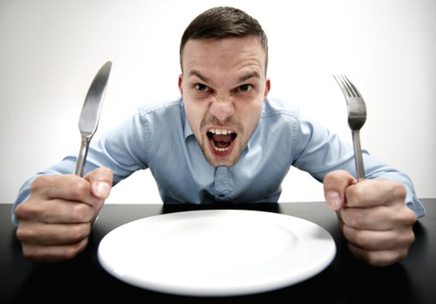 <p>I'm starving</p>