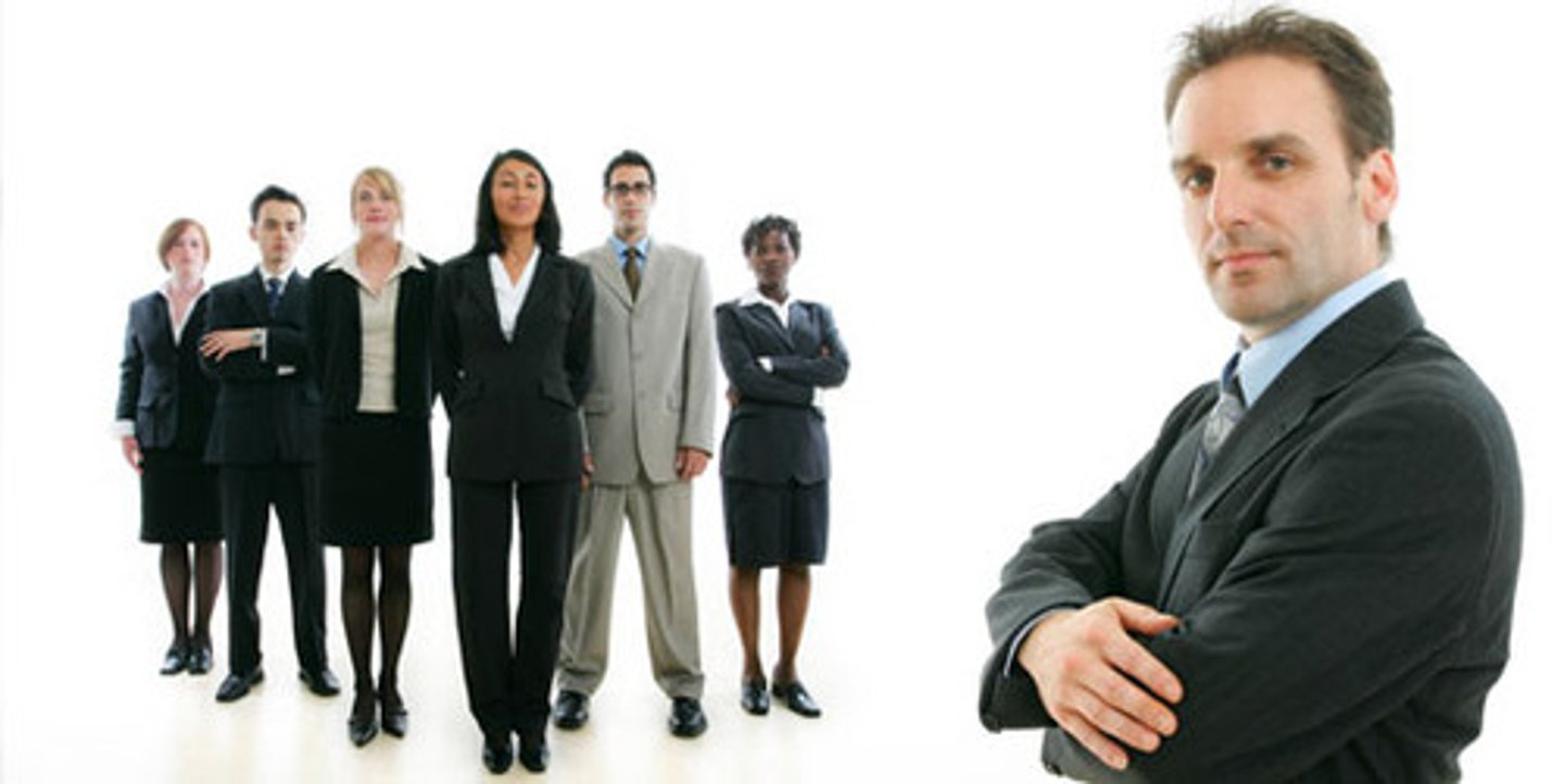 <p>employee</p>