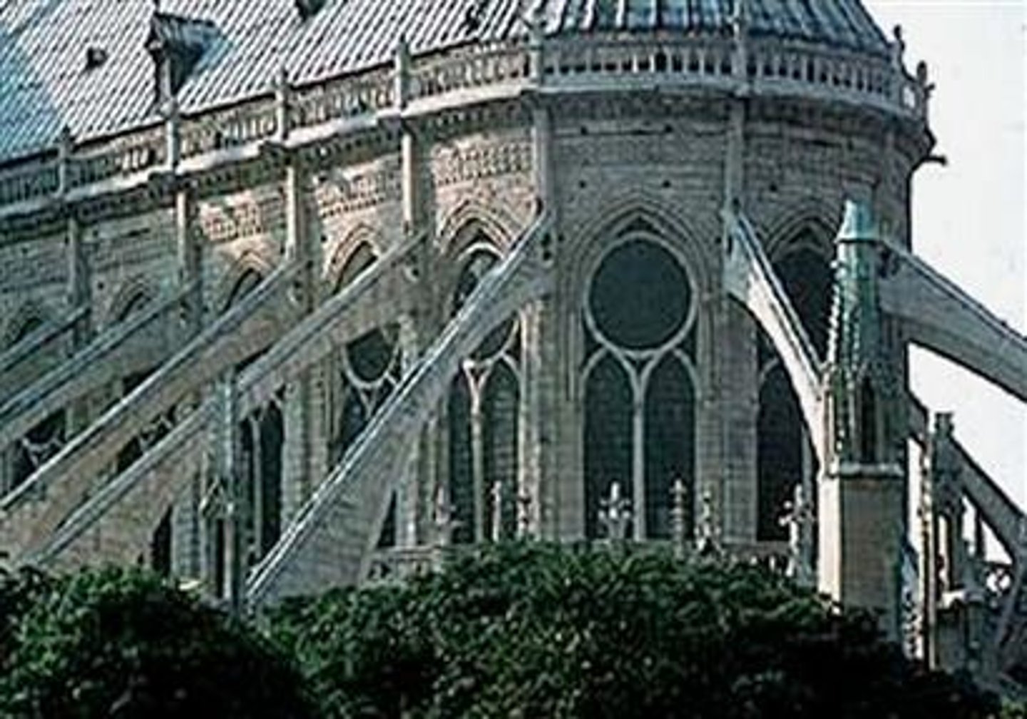 <p>A projecting exterior support built against a wall to counteract the lateral thrust of a vault or roof.</p>