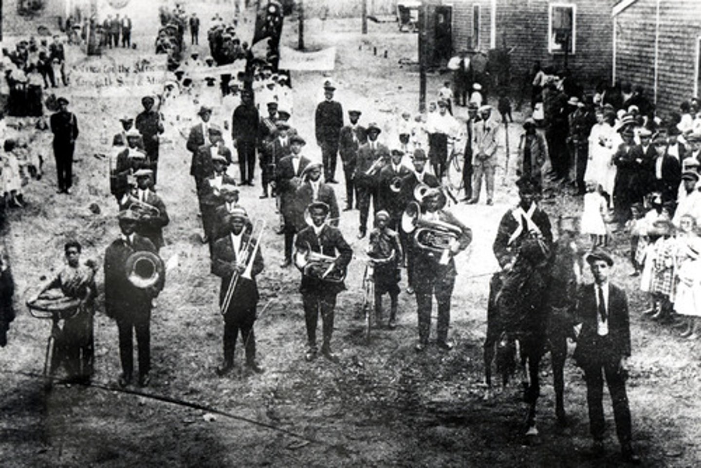 <p>A black nationalist organization founded in 1914 by the Jamaican-born Marcus Garvey in order to promote resettlement of African Americans to their "African homeland" and to stimulate a vigorous separate black economy within the United States.</p>