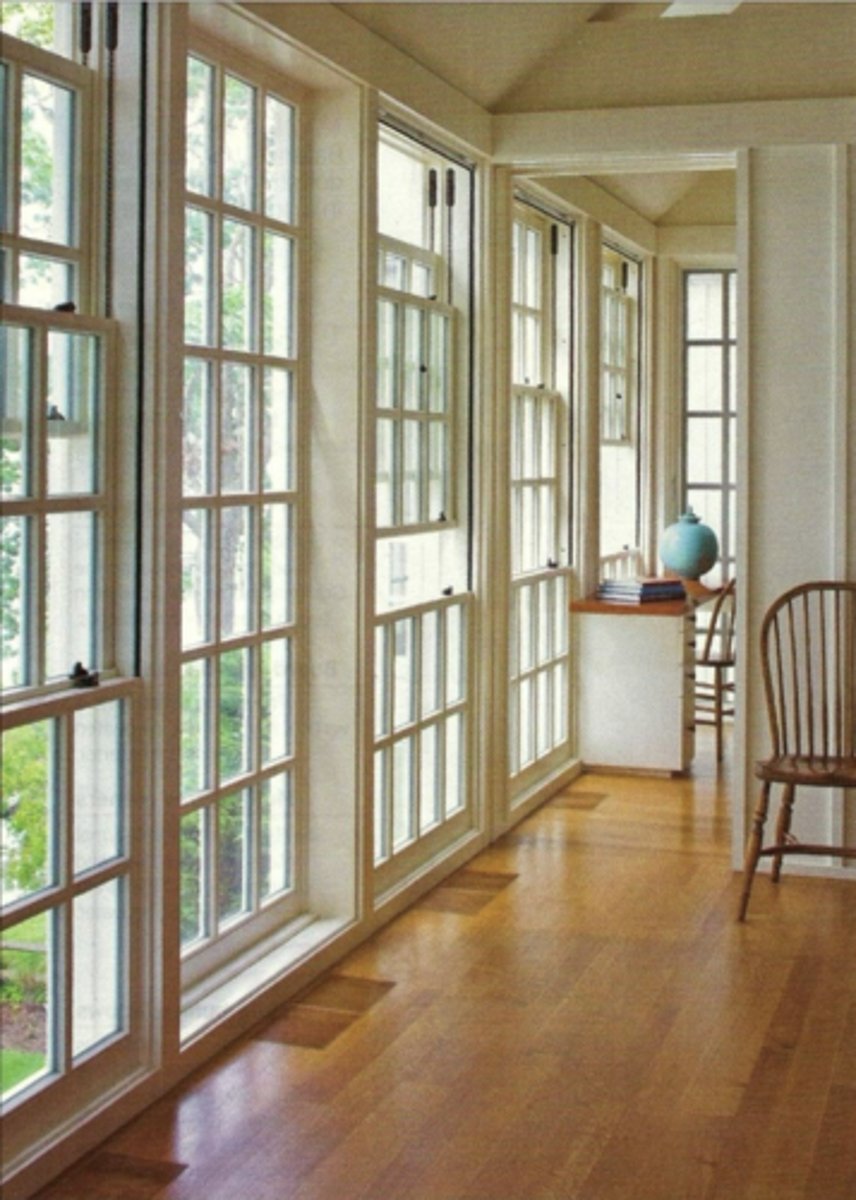 <p>Tall windows that instead of being only double-hung, are triple-hung. Used in Monticello.</p>