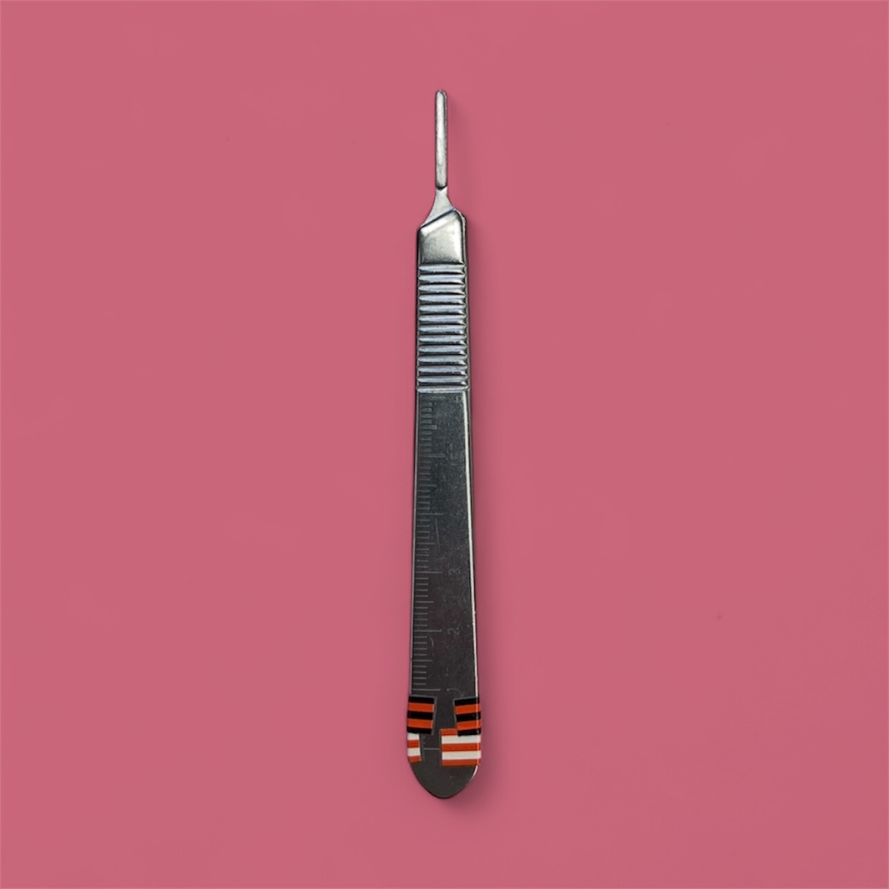 <p>#3 short straight knife handle </p>