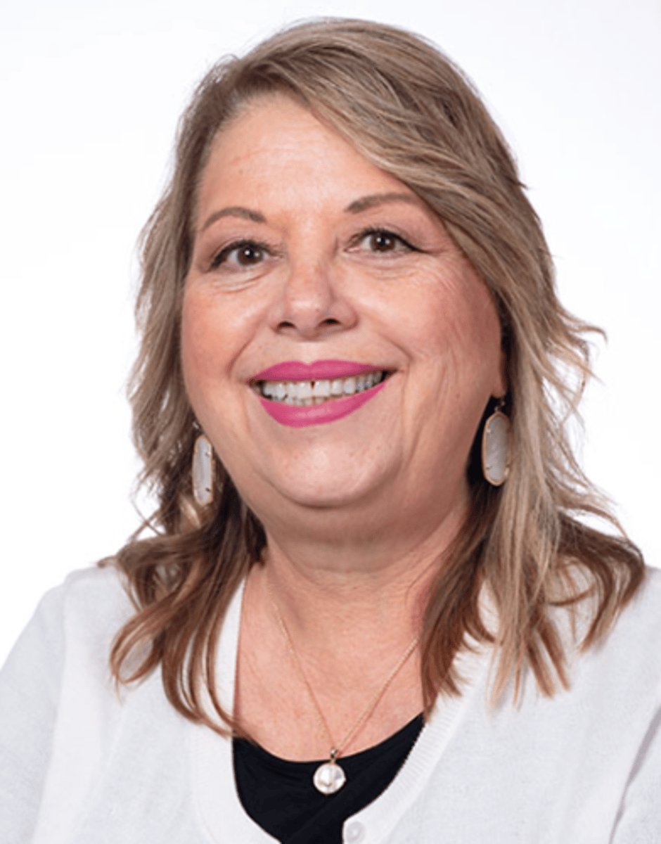 <p>Dr. Janet Bavonese</p>