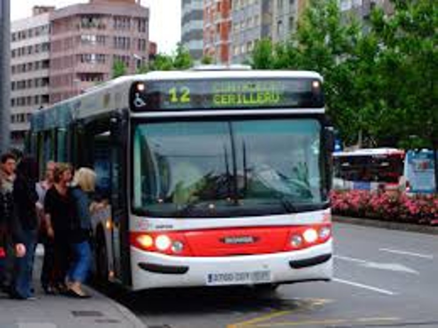 <p>to take the bus</p>