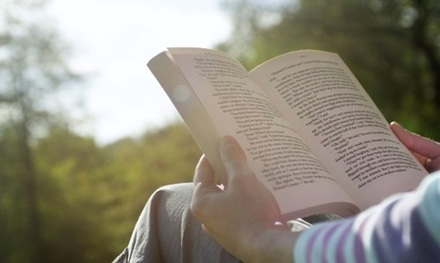 <p>leer, hacer la lectura</p>