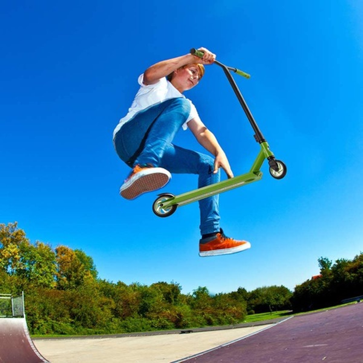 <p>(n): Xtreme pogo</p>