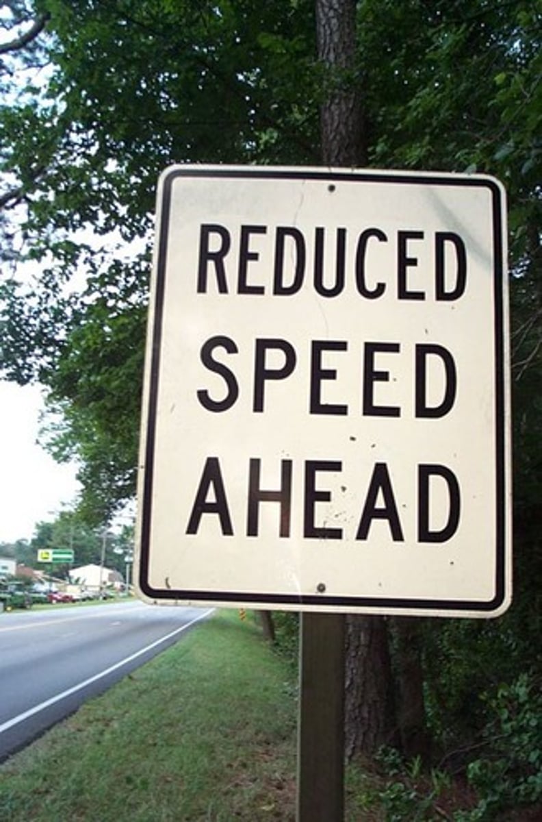 <p>(v) làm dịu đi, làm yếu đi, làm giảm bớt</p>